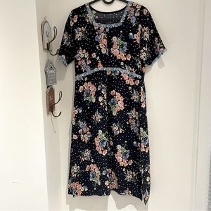Vintage 80s Embroidered Floral Dress Size M-L